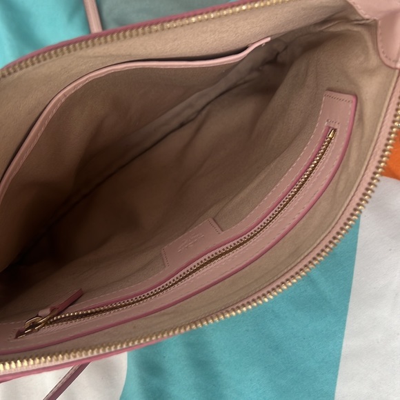 Pink MCM crossbody - Picture 8 of 10